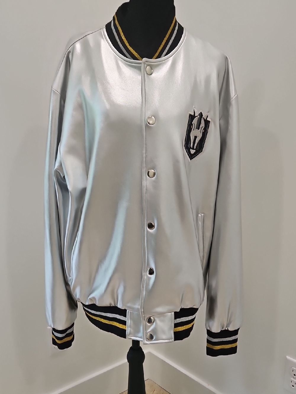 Vegas Golden Knights Henderson Silver Knights Team Jacket. Size XL